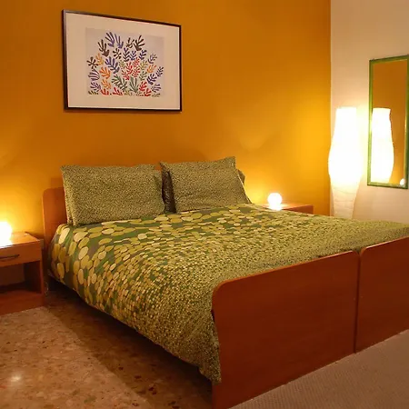 Alojamento de Acomodação e Pequeno-almoço Piccadilly House Catânia